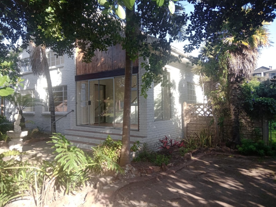 4 Bedroom Property for Sale in Noorsekloof Eastern Cape